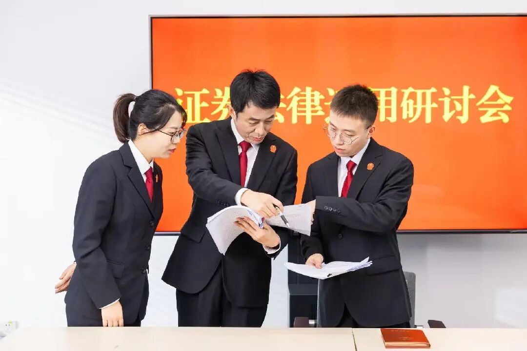 202510_1761545526383.jpg 6ed4a2e4b385fa45d28a43bf38da042f.jpg